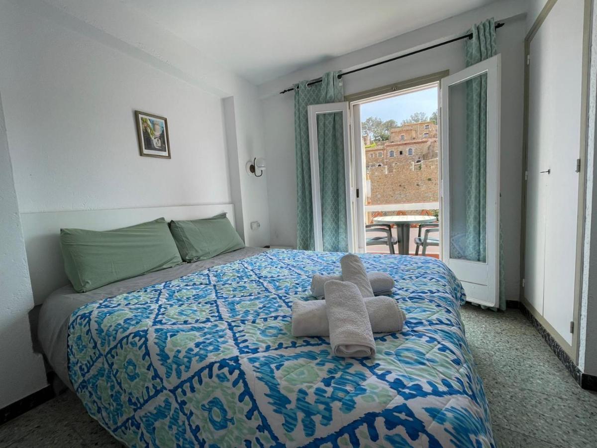 P&R Hostals Maria Rosa Tossa de Mar Luaran gambar